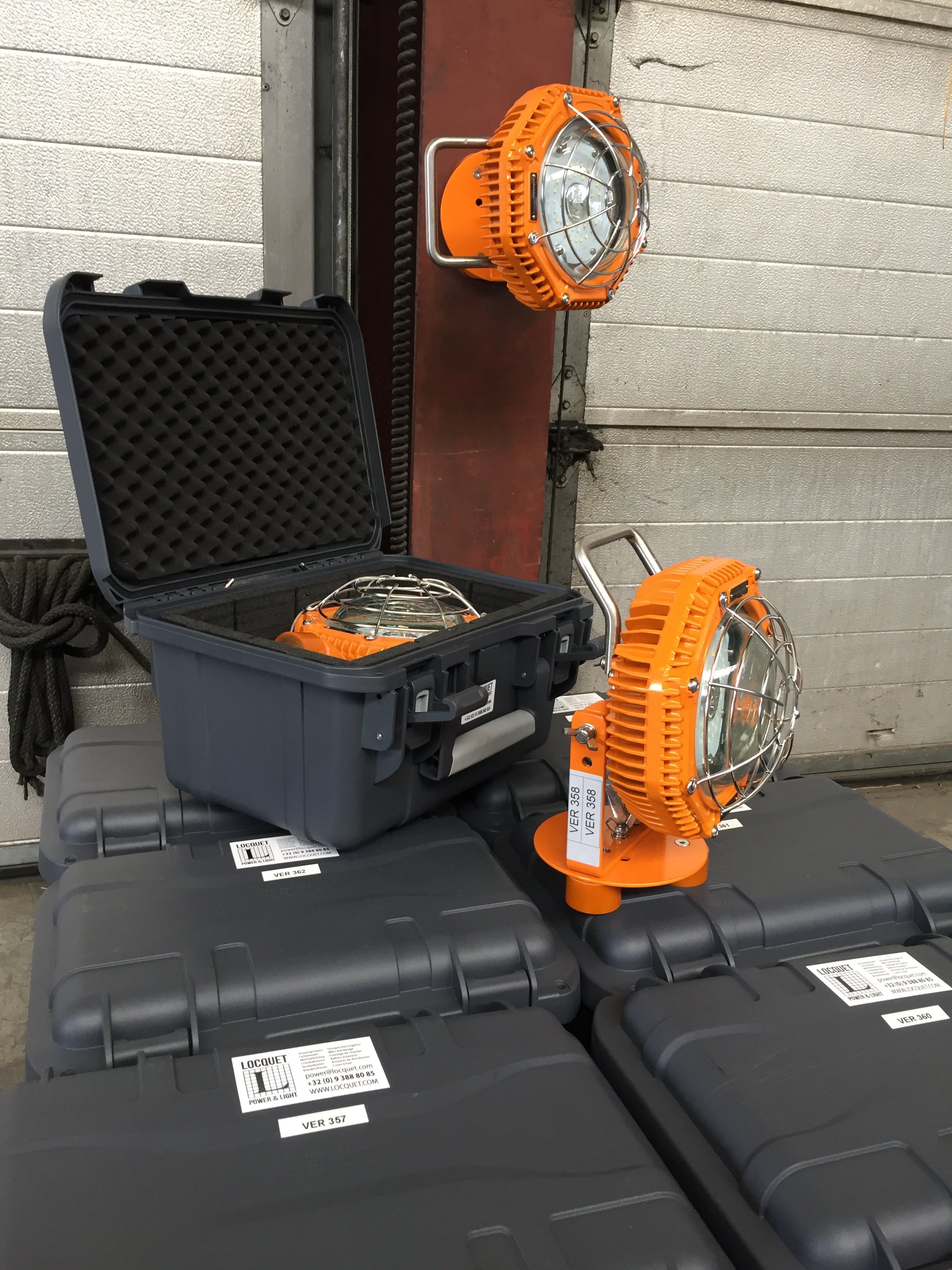 Atex op accu lamp 10W LED Atex op accu lamp 10W led.jpg